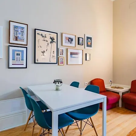 דירה Classy Flat At Marques Square With Garden *