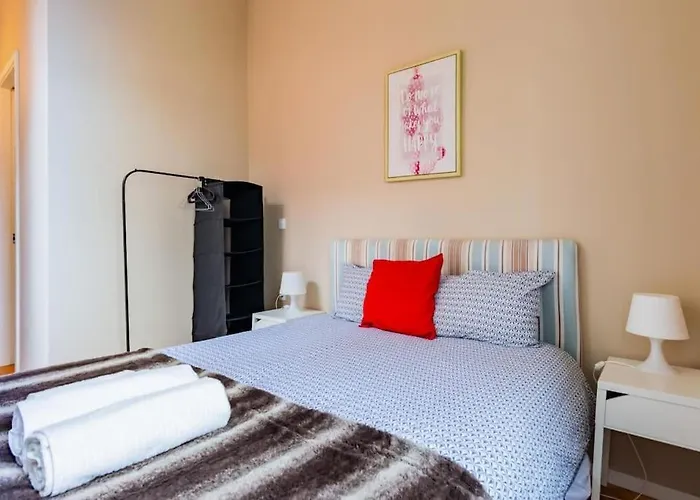 Classy Flat At Marques Square With Garden شقة *